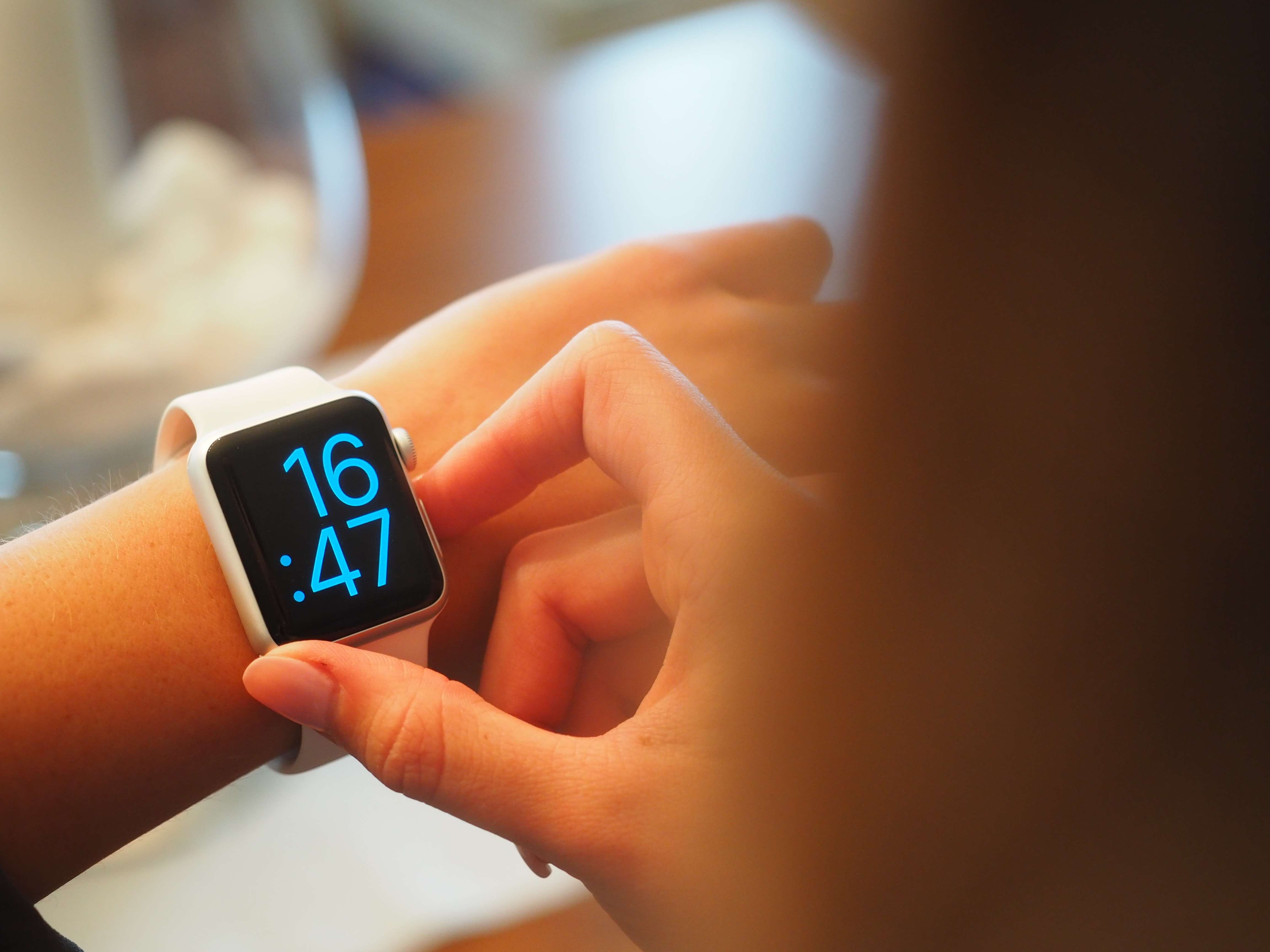 Email Marketing Trends Apple Watch